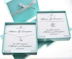 �ꖺ�̃^���|�|�̃l�b�N���X�B�ꖺ�̃^���|�|�B��̓��̃M�t�g�B�V�������ꂳ��ւ̃M�t�g�B�{��B Mom & Three Daughters Mother Daughter Dandelion Necklaces. Mother Daughter Dandelion. Mothers Day Gift. New Mother Gi