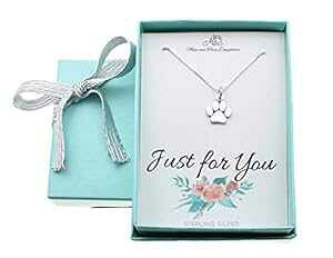 16C`̃X^[OVo[{bNX`F[ɃX^[OVo[̑ՃlbNXBȏ̎q̃lbNXBՃlbNXB Mom & Three Daughters Paw print necklace in sterling silver on a