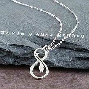 "�X�^�[�����O�V���o�[ �C���t�B�j�e�B �X�l�[�N �`���[�� �l�b�N���X�A18�C���` KEVIN N ANNA Sterling Silver Infinity Snake Charm Necklace, 18"""