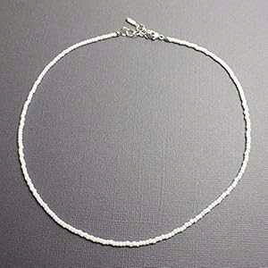 ȃzCgr[Y`[J[lbNXA߉\14`15C` KMBankston Tiny White Beaded Choker Necklace, Adjustable 14-15 Inches