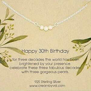 Happy 30th Birthday �X���[�p�[�� �X�^�[�����O�V���o�[ �l�b�N���X ���� 17 �C���` - 18 �C���` Cream By Val Happy 30th Birthday Three Pearls Sterling Silver Necklace 17'' - 18'' Length
