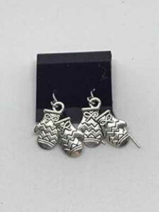 �V���o�[�g�[�� �~�g�� �`���[�� �_���O�� �C�������O Mama Otter's Tidbits Silvertone Mittens Charm Dangle Earrings