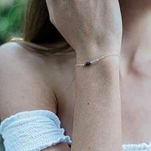 ȃNX^g}uXbgA925X^[OVo[ - 6C`̃`F[A2C`̒߉\ȃGNXe_[t - 10̒a Luna Tide Dainty crystal tourmaline bracelet in 925 ster