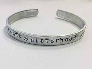 Kappa Alpha Theta Motto �J�t �u���X���b�g - �o���֌W�A�c���A�T�|�[�g�A�������C�Z���X Ann Peden Jewelry Kappa Alpha Theta Motto Cuff Bracelet - Sisterhood, Unity, Support, officially licensed