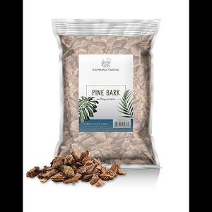 Rio Hamza Trading 100% Natural Pine Bark Mulch Nuggets (8 Quarts), Small Mulch Chips for Indoor/Outdoor Container Gardening, Ideal for Soil Supplement, Houseplant Mulch