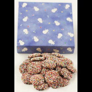 Scott's Cakes レインボー ノンパレイユ入りミルク チョコレート ウエハース、1 ポンドの雪だるまボックス入り Scott's Cakes Milk Chocolate Wafers with Rainbow Non-Pareils in a 1 Pound Snowman Box