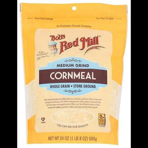 Bob's Red Mill ~fBA R[~[ASӐ΁A24 IX (2 pbN) Bob's Red Mill Medium Cornmeal, Whole Grain Stone Ground, 24 Ounce (Pack of 2)