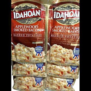 �A�C�_�z�A���A�A�b�v���E�b�h�X���[�N�x�[�R�������̃}�b�V���|�e�g�A4�I���X�|�[�`�i6�p�b�N�j Idahoan, Applewood Smoked Bacon Flavored Mashed Potatoes, 4oz Pouch (Pack of 6)