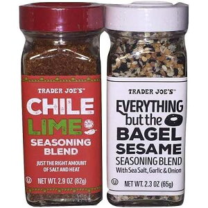 Trader Joe's oh - x[OȊÔׂ ZT~ƃ`Cuh (e 1 ) TJ's Trader Joe's Seasonings Bundle - Everything But The Bagel Sesame and Chile Lime Seasoning Blends (1 of Each)
