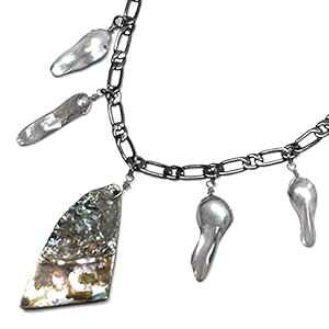 O[ uX^[{Bp[ Ar N^O wr[ K^ `F[ lbNX Meredithbead Gray Blister Cultured Pearl Abalone Rectangle Heavy Gunmetal Chain Necklace