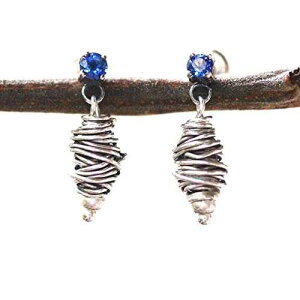 Vo[̒̑ZbeBOvOɃt@Zbgu[Tt@CAX^[OVo[̃X^bhsAX Metal Studio Jewelry Sterling silver stud earrings with faceted blue sapphire 