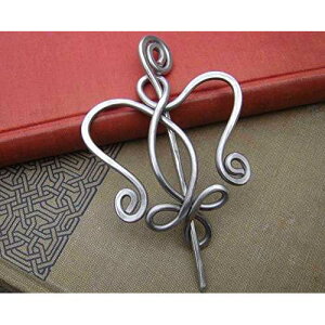 Celtic Angel Heart �A���~�j�E�� �V���[���s���A�j�b�g�܂��͂����j�҂݂̃X�J�[�t�s���A�v���o�̃M�t�g�A�č��Ŏ��� Nicholas and Felice Celtic Angel Heart Aluminum Shawl Pin, Knit or Crocheted Scarf Pin, Remembran