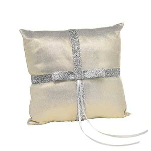 Hortense B. Hewitt ���^���b�N �X�p�[�N�� �����O �s���[ Hortense B. Hewitt Metallic Sparkle Ring Pillow