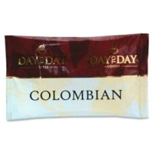 Day to Day Coffee�u100% �s���A �R�[�q�[�A�R�����r�A �u�����h�A1.5 �I���X �p�b�N�A42 �p�b�N/�J�[�g���v����P��: CT�A���[�J�[���i�ԍ�: PCO23001 Day to Day Coffee quot;100% Pure Coffee, Colombian Blend, 1.5 oz Pa