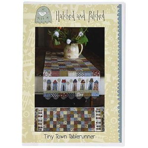 Hatched and Patched Tiny Town Tablerunner Pattern
