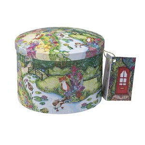 Gardiners of Scotland�A�J���g���[ �K�[�f���A�����i�N���[�� �t�@�b�W�ʁA7 �I���X Gardiners of Scotland Handmade Fudge, Country Garden Dairy Cream Cream Fudge 7 Ounce Round Tin