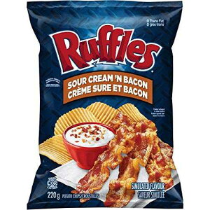 Lays Ruffles �T���[�N���[�� & �x�[�R�� �|�e�g�`�b�v�X�A��܁A{�J�i�_����A��} Lays Ruffles Sour Cream & Bacon Potato Chips, Large Bag, {Imported from Canada}
