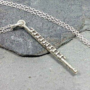 �t���[�g 3D �`���[�� �l�b�N���X - 925 �X�^�[�����O�V���o�[�A18 �C���` EnCharmed Flute 3D Charm Necklace - 925 Sterling Silver, 18