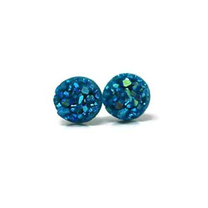 �t�F�C�N�h�D���[�W�[�C�������O ��h�����v���X�`�b�N�|�X�g�A8mm �_�[�N�e�B�[���u���[ Pretty Smart Faux Druzy Earrings Hypoallergenic Plastic Posts, 8mm Dark Teal Blue
