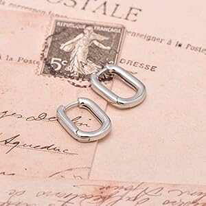 925 X^[O Vo[ X[ nM[ t[v CO pے` Joseph Brothers 925 Sterling Silver Small Huggie Hoop Earrings Rounded Rectangle