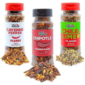 Cali Pepper Flakes Variety Pack Cayenne Pepper, Chipotle Smoked Jalapeno & Chile Lime Seasoning Chili Flakes Spice Set, 3 Shaker Bottles (Approx. 1.5 oz Each)
