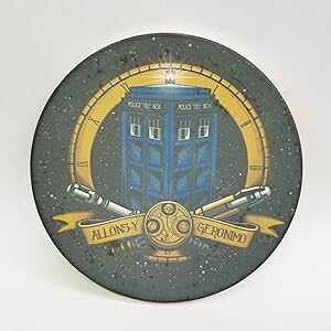 Z~bN Xg[ R[X^[ R[X^[ 4 Zbg - 6 Eyed Monster - ^CgxO Hat Shark Ceramic Stone Coaster Coasters Set of Four - 6 Eyed Monster - Time Travelling Police Box