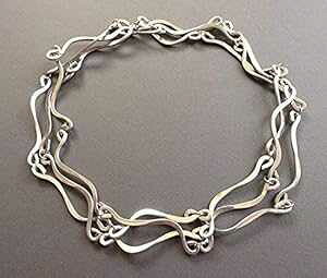 Bettina yʃVo[g[fB[XA~jE 52 C`VO_u܂̓gvbvlbNXr[Y Handmade Lightweight Silvertone Womens Aluminum 52 Inch Single Double Or Triple Wrap Neckl