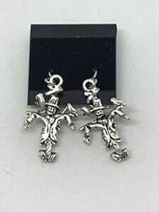 Vo[g[ nEB Ĥ`[ _O CO Mama Otter's Tidbits Silvertone Halloween Autumn Scarecrow Charm Dangle Earrings