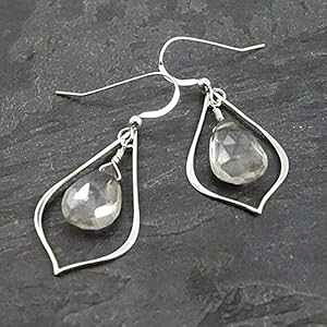 CgO[NH[cX^[OVo[eBAhbv_OCOWG[Mtgp Designed by Stacey Jewelry, LLC Light Grey Quartz Sterling Silver Teardrop Dangle Earrings Jewelry Gift for Women