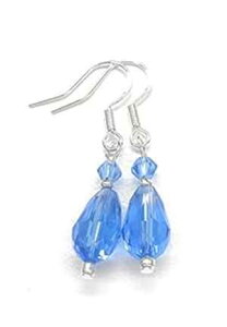 �u���[�ƃV���o�[�̃_���O���X�p�[�N���r�[�Y�C�������O����1�C���`�̎���E�l���� Bead Me Up Scott D Jewelry Designs Blue and Silver Dangle Sparkle Beaded Earrings 1 Inch Long Handmade Artisan Crafted