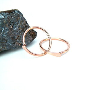 sNS[h̓t[vA[YS[h̃Abp[C[WG[ Twisted Designs Jewelry Pink Gold Cartilage Hoops, Rose Gold Upper Ear Jewelry