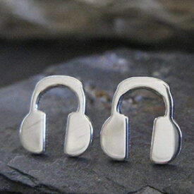 ヘッドフォンポリッシュスターリングシルバースタッドピアス。DJジュエリー。アメリカで手作り。 Poseidon's Booty Headphone polished sterling silver stud earrings. DJ jewelry. Handmade in the USA.