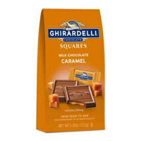 GHIRARDELLI ミルクチョコレートスクエア キャラメルキャンディーフィリング付き ホリデーギフトとストッキング詰め物 5.32オンスバッグ (6個パック) GHIRARDELLI Milk Chocolate Squares with Caramel Candy Filling, Holiday Gifts and Stocking Stuf