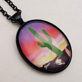サンセットサウスウエストアートペンダントネックレスで頭蓋骨とサグアロサボテン Zona Jewelry Artisans Saguaro Cactus with Skull at Sunset Southwest Art Pendant Necklace