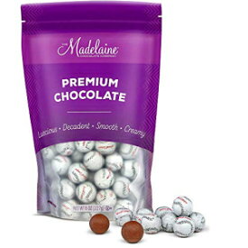 マデレーヌ ソリッド プレミアム ミルク チョコレート ベースボール キャンディ パーティー記念品 イタリア製ホイル包装 (1/2 ポンド) Madelaine Solid Premium Milk Chocolate Baseball Candy Party Favors Wrapped In Italian Foil (1/2 LB)