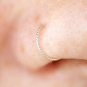 �G���h���X �t�[�v �X�L�j�[ �^�C�j�[ �V�� �m�[�Y �����O �X�^�[�����O �V���o�[ 7mm EllieJMaui Endless Hoop Skinny Tiny Thin Nose Ring Sterling Silver 7mm