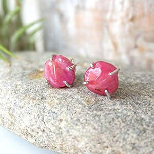 VRr[X^bhsAX - C^AX^[OVo[̃sNNX^ - uChChAԉŁAK[thp Designs by Nature Gems Natural Raw Ruby Stud Earrings - Pink Crystal in Italian S