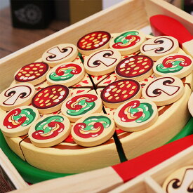 【送料無料】木製おもちゃピザ ままごとセット ピザを作ろう 自然塗料使用 積木 赤ちゃん3歳以上向け