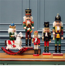 くるみ割り人形 置物 木製 兵士 人形 祝日 手作り 工芸品 洋風 部屋 雑貨 逸品 結婚式 クリスマス 新築祝い 装飾 子供 誕生日プレゼント おもちゃ