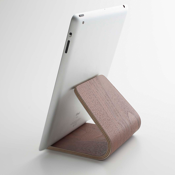 新色追加タブレットスタンド リン RIN リビング タブレット立て ipad 木製 スタンド タブレットPC 天然木 おしゃれ 北欧 山崎実業 端末  ホルダー タブレットPCアクセサリー