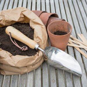 ���| �K�[�f�j���O�p �n���f�B �V���x�� �X�e�����X�X�`�[���� �R���|�X�g�X�R�b�v Compost Scoop RHS�F��i Burgon&Ball �o�[�S�����{�[�� (�}���\�����Ԓ�PTUP)