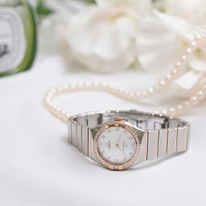 �I���K �R���X�e���[�V���� �}���n�b�^�� 131.25.28.60.55.001�@�t���i���i OMEGA �V�i���f�B�[�X �r���v ��������