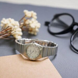 �I���K �R���X�e���[�V���� �}���n�b�^�� 131.10.25.60.55.001 �t���i���i OMEGA �V�i���f�B�[�X �r���v ��������