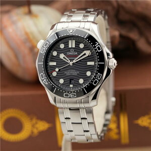 OMEGA �I���K �V�[�}�X�^�[ �_�C�o�[300M �u���b�N 210.30.42.20.01.001 �t���i���i OMEGA �V�i�����Y �r���v ��������