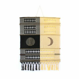 タペストリー アジアン 月と太陽 壁 壁掛け ウォールデコレーション 飾り 月の満ち欠け 和モダン オリエンタル