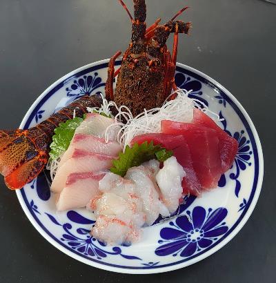 楽天市場 イセエビお刺身セット ２尾入 あす楽対応 送料無料 楽ギフ包 簡単調理 お手軽 惣菜 お歳暮 ギフト パーティー クリスマス お節 お祝い ごちそう 豪華 インスタ映え 手土産 お取り寄せ テレワーク 浜松クーポン ごちそう本舗