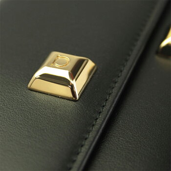 フェラガモ財布レザーブラック22D502FERRAGAMOフラップ長財布スタッズ22D50207054782019春夏新作