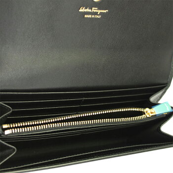 フェラガモ財布レザーブラック22D502FERRAGAMOフラップ長財布スタッズ22D50207054782019春夏新作