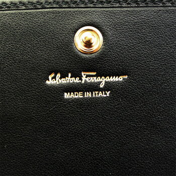 フェラガモ財布レザーブラック22D502FERRAGAMOフラップ長財布スタッズ22D50207054782019春夏新作