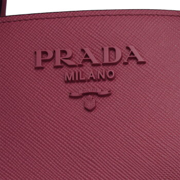プラダバッグ1BA156PRADAモノクロームバッグハンドバッグショルダーバッグ型押しレザーローズピンクミラー付きチャーム1BA1562ERXF0BQT